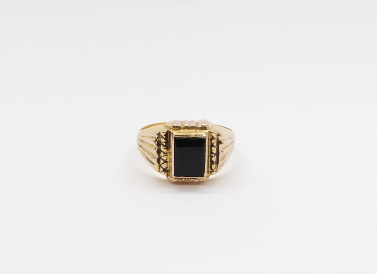 19.25k Yellow Gold Black Onyx Ring – Liberal Jewellery